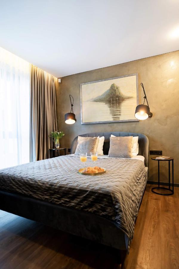 Stay In Kaunas & Park House Ngoại thất bức ảnh